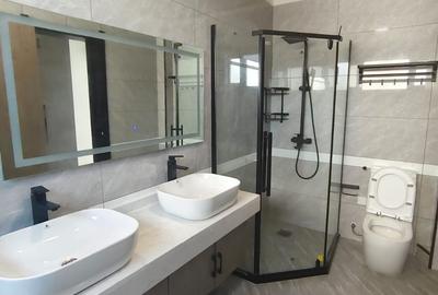 5 Bed Apartment with En Suite in Kileleshwa - 2