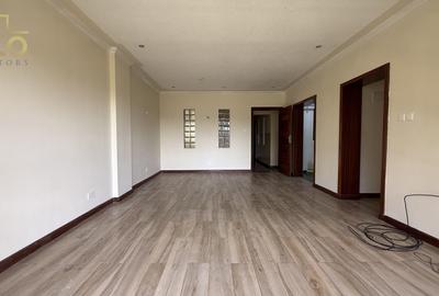 2 Bed Apartment with En Suite in Rhapta Road