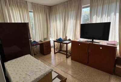 6 Bed House with En Suite in Westlands Area
