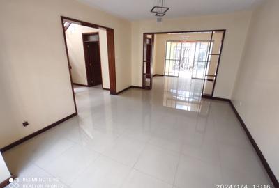 4 Bed Townhouse with En Suite in Lavington