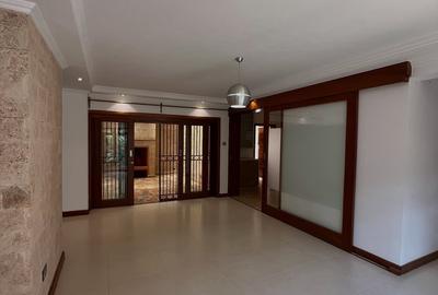 5 Bed Townhouse with En Suite at Lavington Green - 3