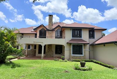 5 Bed Townhouse with En Suite in Karen