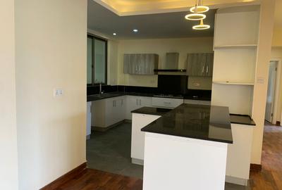 4 Bed Apartment with En Suite in Kileleshwa