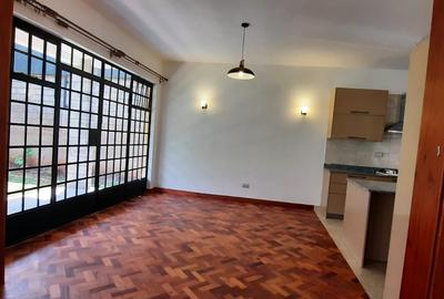 5 Bed Townhouse with En Suite at Lavington - 2