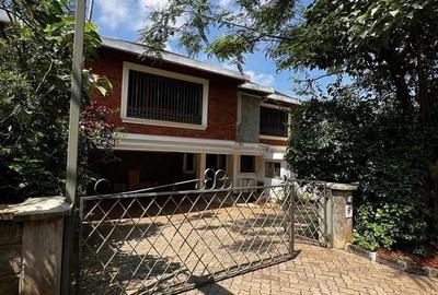 5 Bed Townhouse with En Suite at Shanzu Road - 2