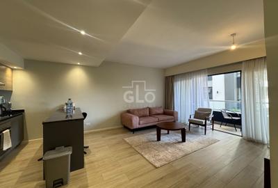 Serviced 1 Bed Apartment with En Suite in Riverside