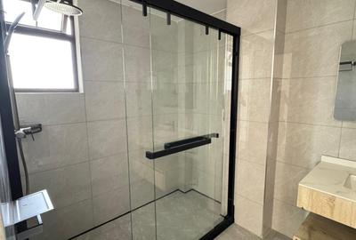 2 Bed Apartment with En Suite in Westlands Area - 2