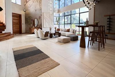 4 Bed House with En Suite in Loresho