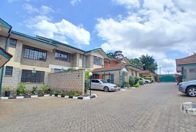 4 Bed Townhouse with En Suite at James Gichuru Road - 3