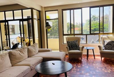 3 Bed Apartment with En Suite in Lavington - 4