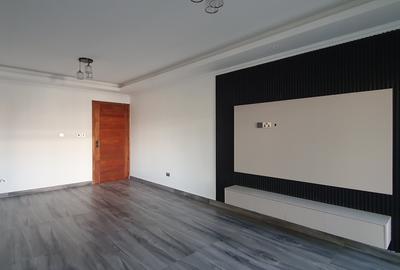 1 Bed Apartment with En Suite at Brookside Gardens - 3