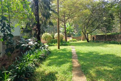 4 Bed House with En Suite in Kitisuru - 4