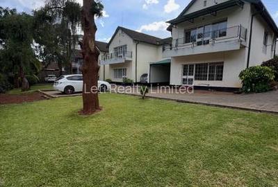 3 Bed Townhouse with En Suite in Kileleshwa