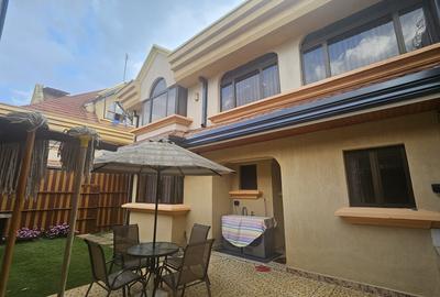 4 Bed House with En Suite in Runda - 2
