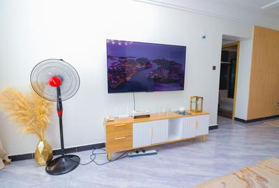 Serviced 3 Bed Apartment with En Suite at Wood Avenue