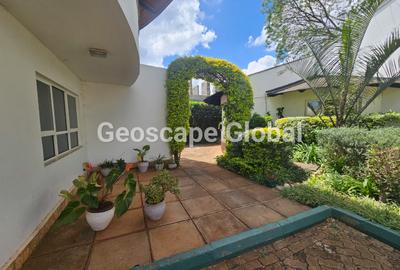 1 Bed House with En Suite in Runda