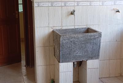 3 Bed Apartment with En Suite at Near Matungu Lane - 4