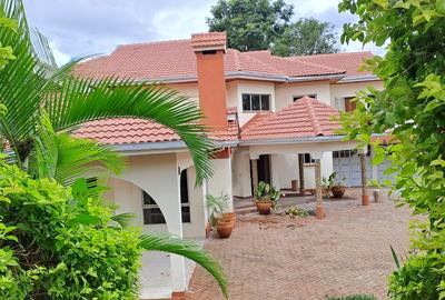 4 Bed Villa with En Suite at Nyari Westlands