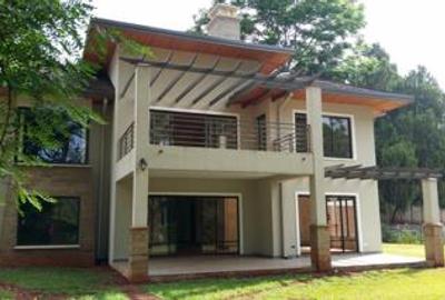 5 Bed Townhouse with En Suite at Kitisuru Road