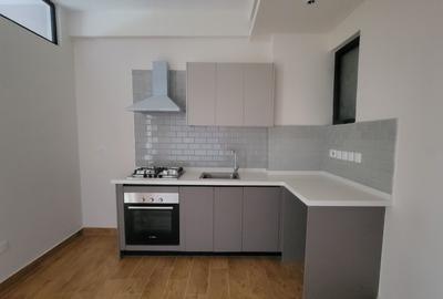 1 Bed Apartment with Swimming Pool in Kilimani
