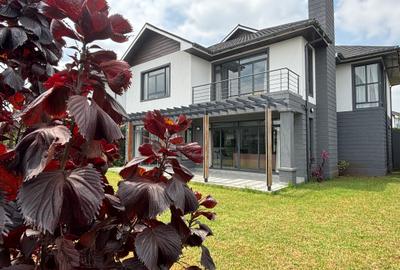 4 Bed Villa with En Suite in Kiambu Road