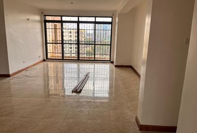 3 Bed Apartment with En Suite in Parklands