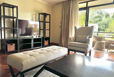 3 Bed Apartment with En Suite in Riverside - 3