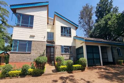 5 Bed House with En Suite in Gigiri