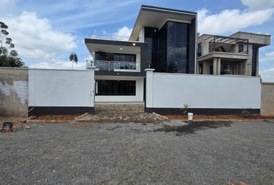 4 Bed House with En Suite at Githunguri Road