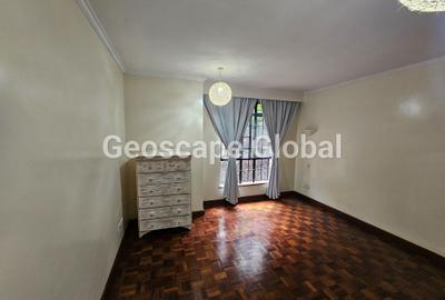 Furnished 4 Bed Apartment with En Suite in Riverside - 2