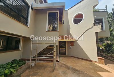 5 Bed House with En Suite in Kitisuru