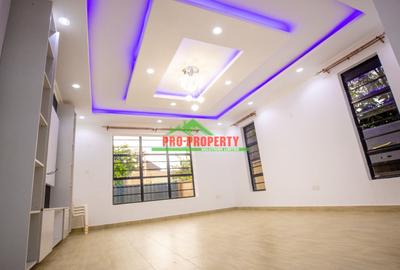 4 Bed House with En Suite at Kenyatta Road - 4