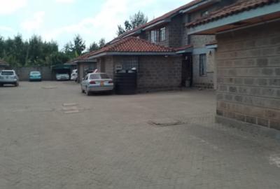 3 Bed Townhouse with En Suite in Kamakis - 3