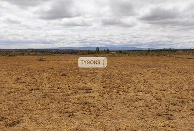 Land in Kitengela - 4