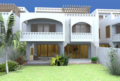 4 Bed Townhouse with En Suite in Nyali Area - 2