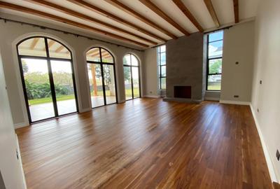 4 Bed Villa with En Suite in Loresho - 3