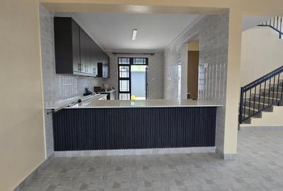 5 Bed House with En Suite at Kamakis - 2