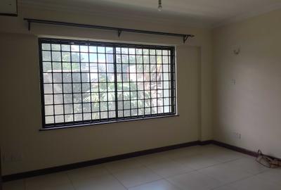 3 Bed Apartment with En Suite at Parklands - 3