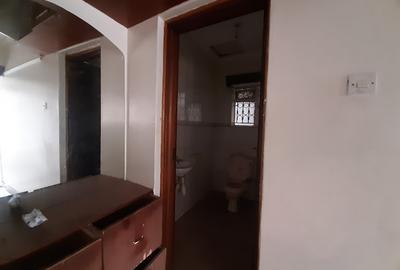 6 Bed House with En Suite at Kibera Station Road