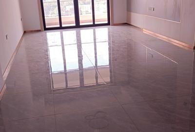 3 Bed Apartment with En Suite in Westlands Area - 2
