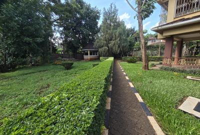 5 Bed House with Staff Quarters in Runda - 3