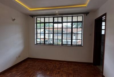 4 Bed Townhouse with En Suite in Lavington - 4