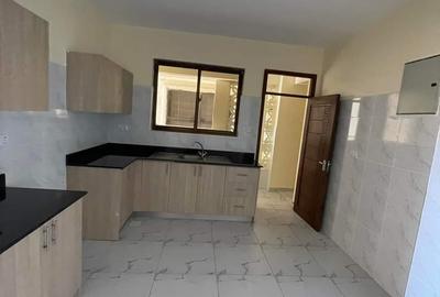 3 Bed Apartment with En Suite at 3Rd Avenue Nyali