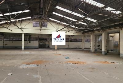 40,000 ft² Warehouse with Fibre Internet at Enterprise Road - 3