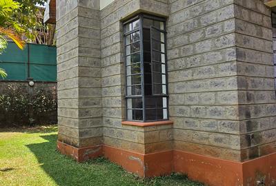 5 Bed Townhouse with En Suite at Lavington Green - 2