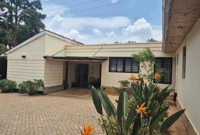 3 Bed House in Loresho - 4