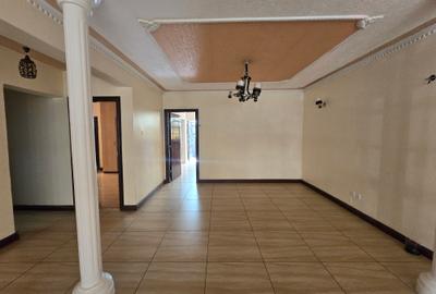 4 Bed Townhouse with En Suite at Gitanga Road