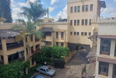 Furnished 65,700 ft² Commercial Property with Backup Generator at Rhapta Road