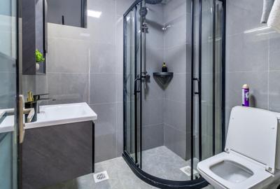 Serviced 2 Bed Apartment with En Suite at Riverside