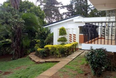 4 Bed House with En Suite in Kyuna